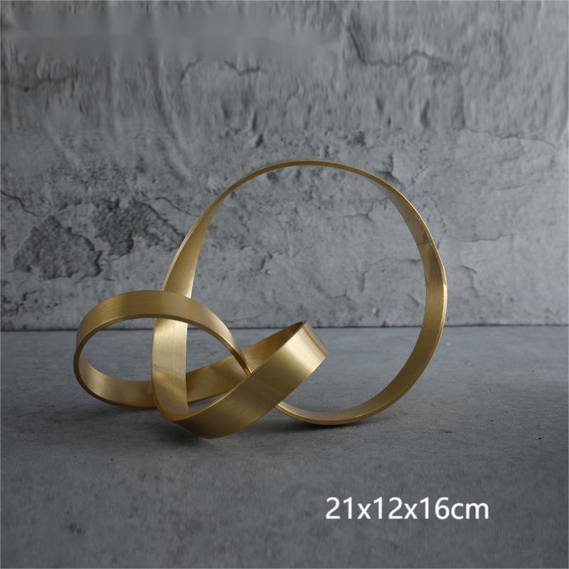 Soft Gold Skulptur – Modern & Elegant | Cinnemoon Decor