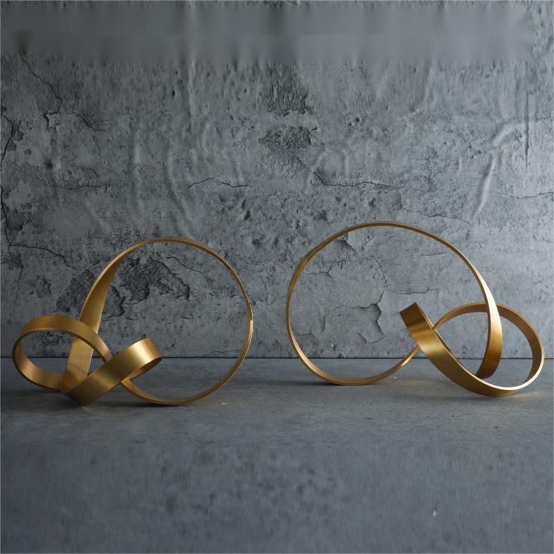 Soft Gold Skulptur – Modern & Elegant | Cinnemoon Decor